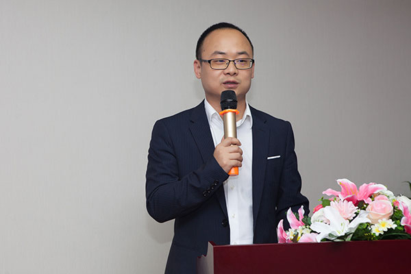 5b31e33960922.jpg 3.jpg